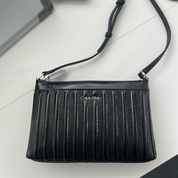 Calvin Klein Handbags - Calvin Klein Black Textured Crossbody Bag